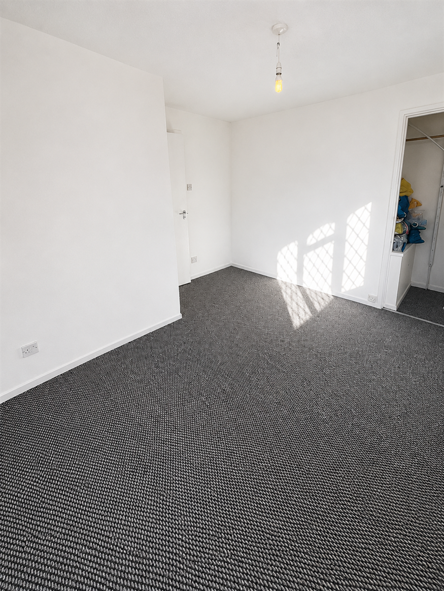 Flat Carnegie Avenue in Sandwell