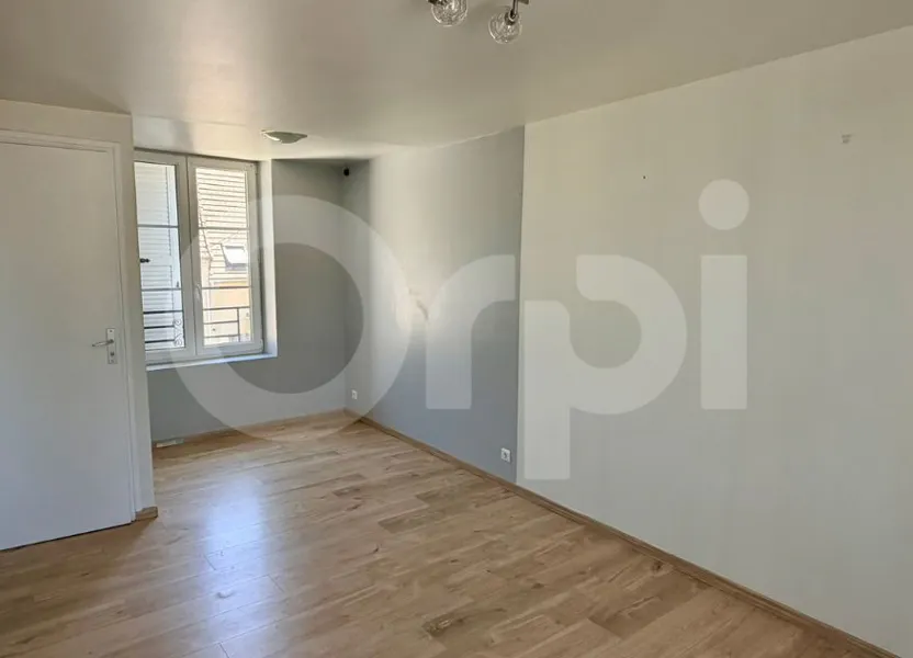 Appartement Rue Jules Dubrulle à Nanteuil-le-Haudouin