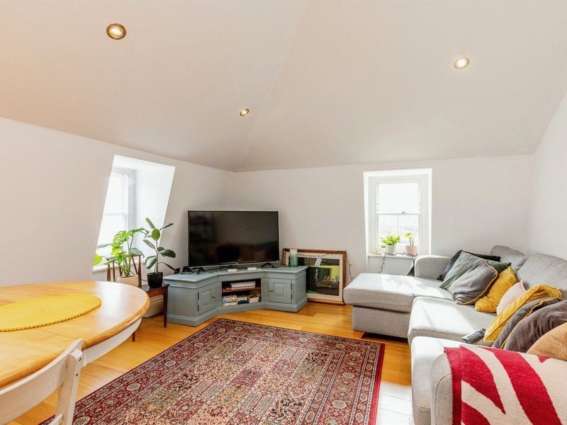 Room Cornwallis Grove in Bristol