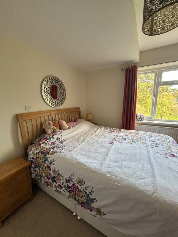 Room Selly Avenue in Birmingham