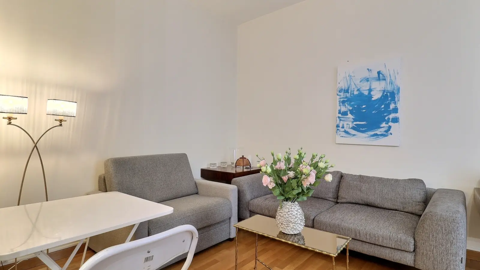 Flat Avenue Georges Mandel in Paris