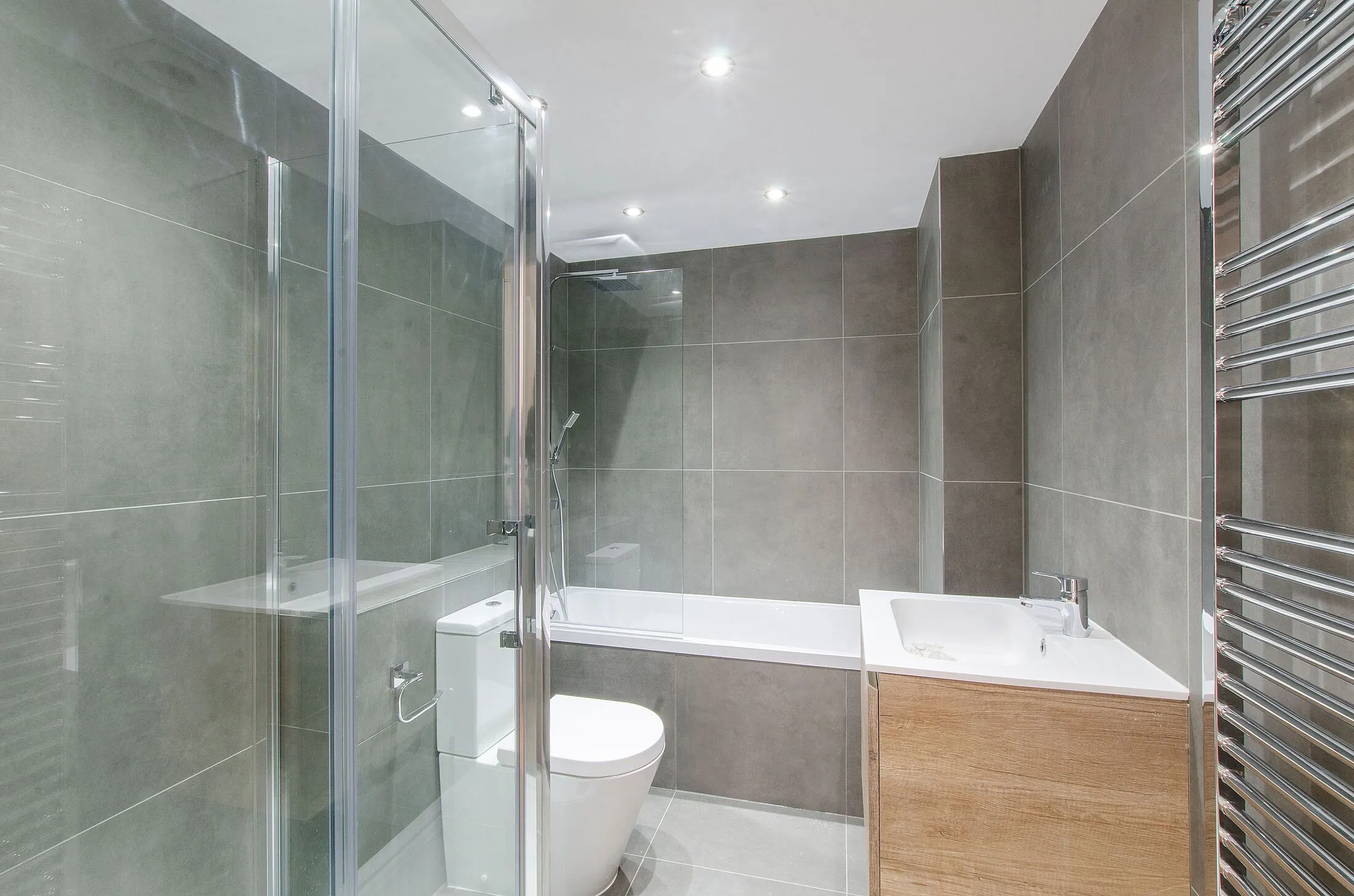 Flat Camberwell Road in Greater London