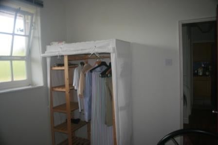 Room Prusom Street in Greater London