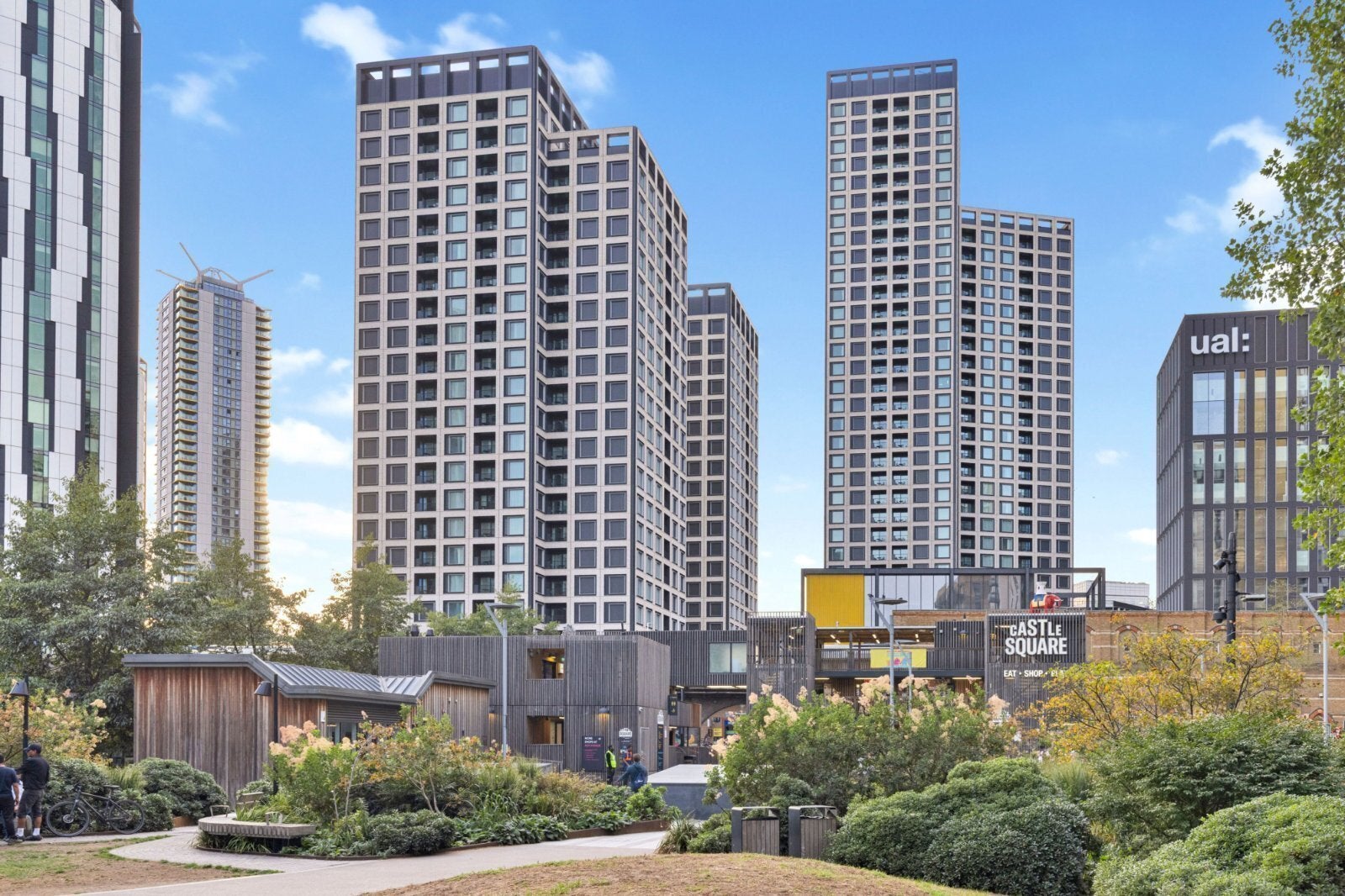 Flat Elephant and Castle in Greater London