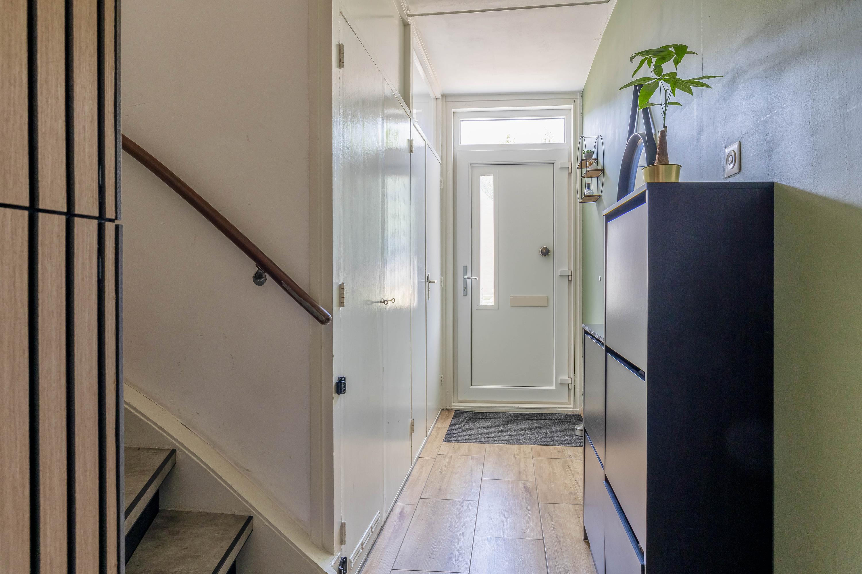 Tussenwoning te koop: Hugo de Grootstraat 142, Oude Pekela