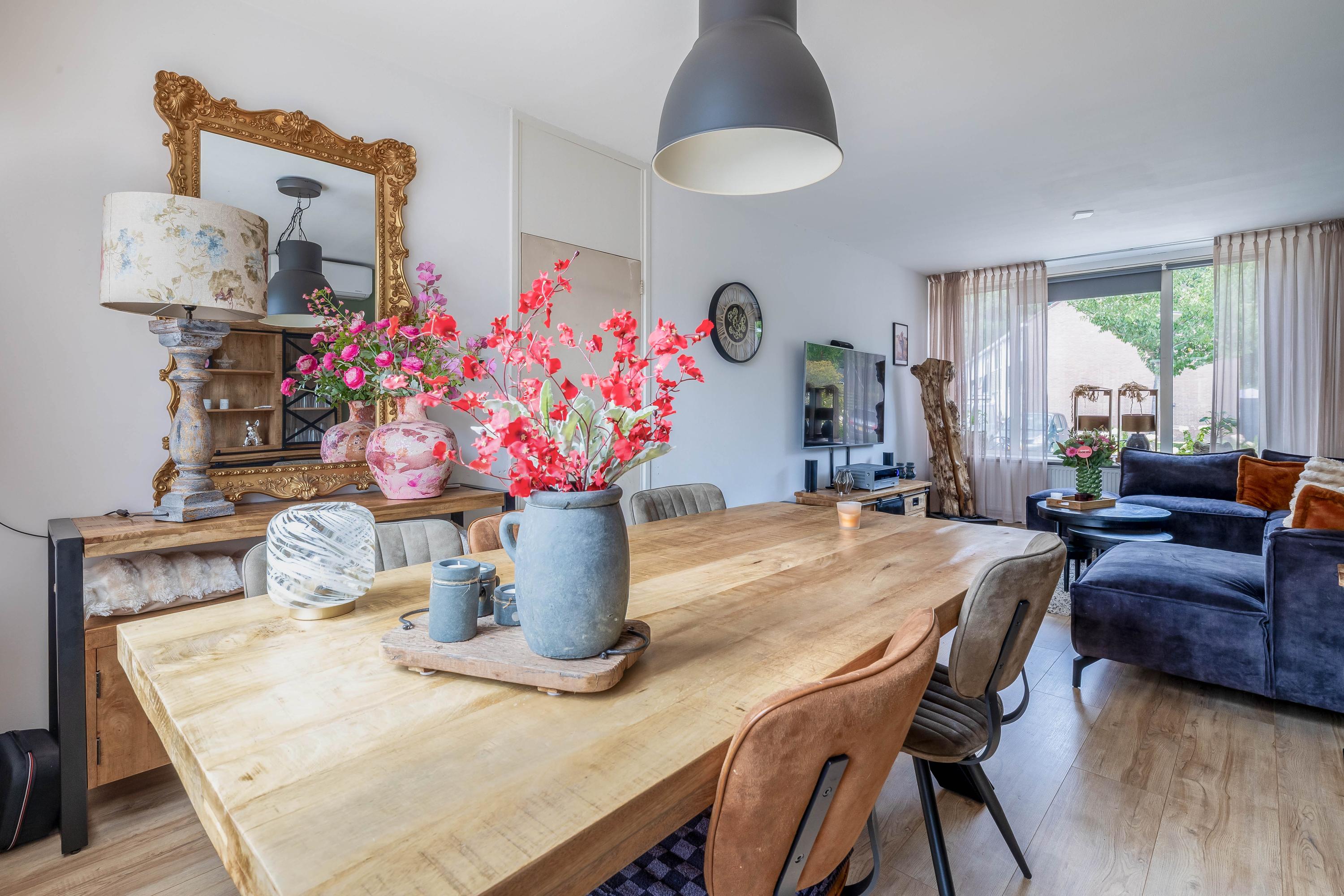 Tussenwoning te koop: Hugo de Grootstraat 142, Oude Pekela