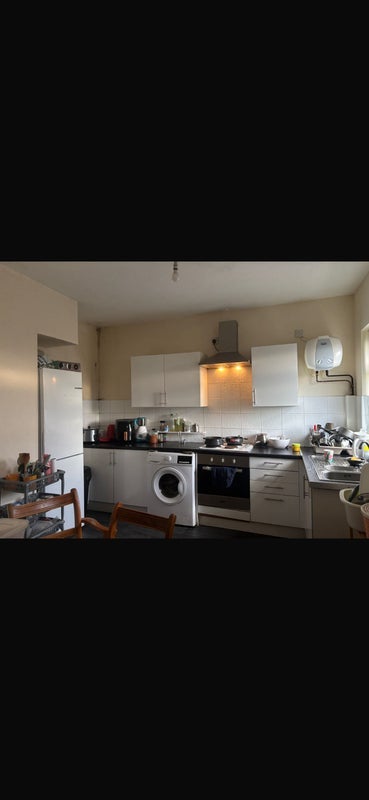 Room Culverwell Drive in Salford