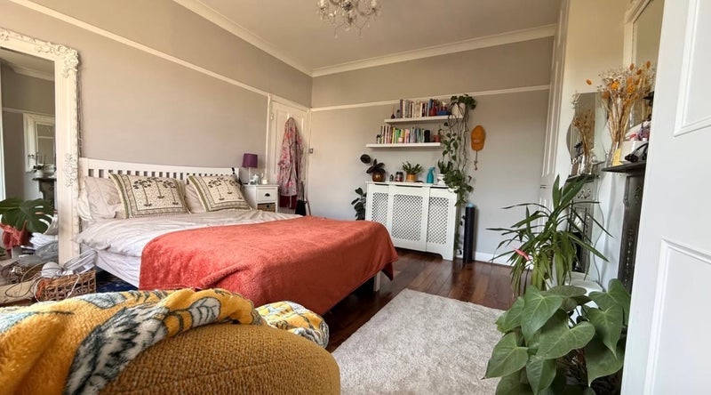 Room Maidstone Road in Greater London