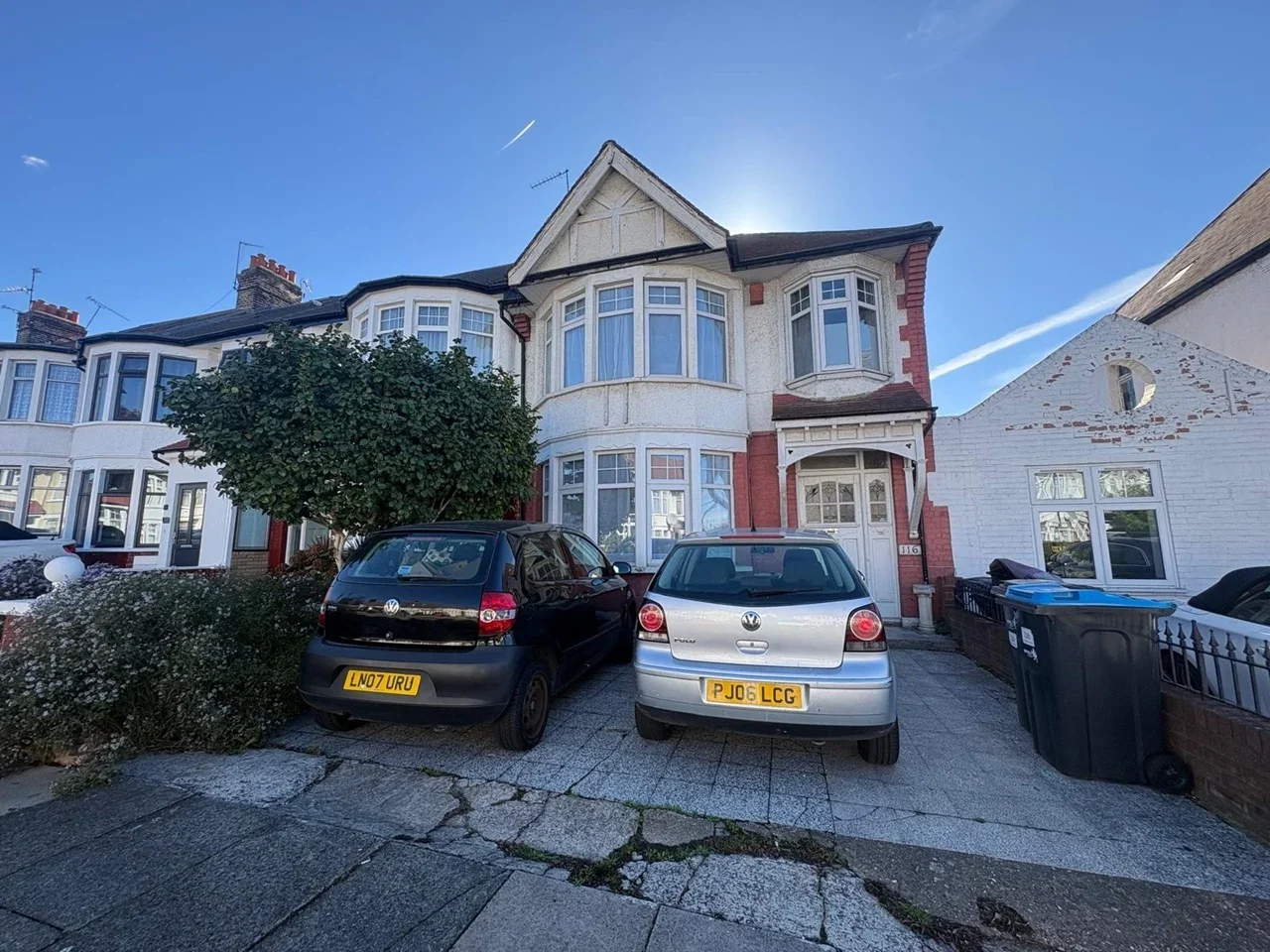 House Berkshire Gardens in Greater London
