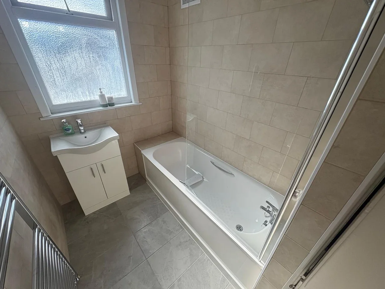 House Berkshire Gardens in Greater London