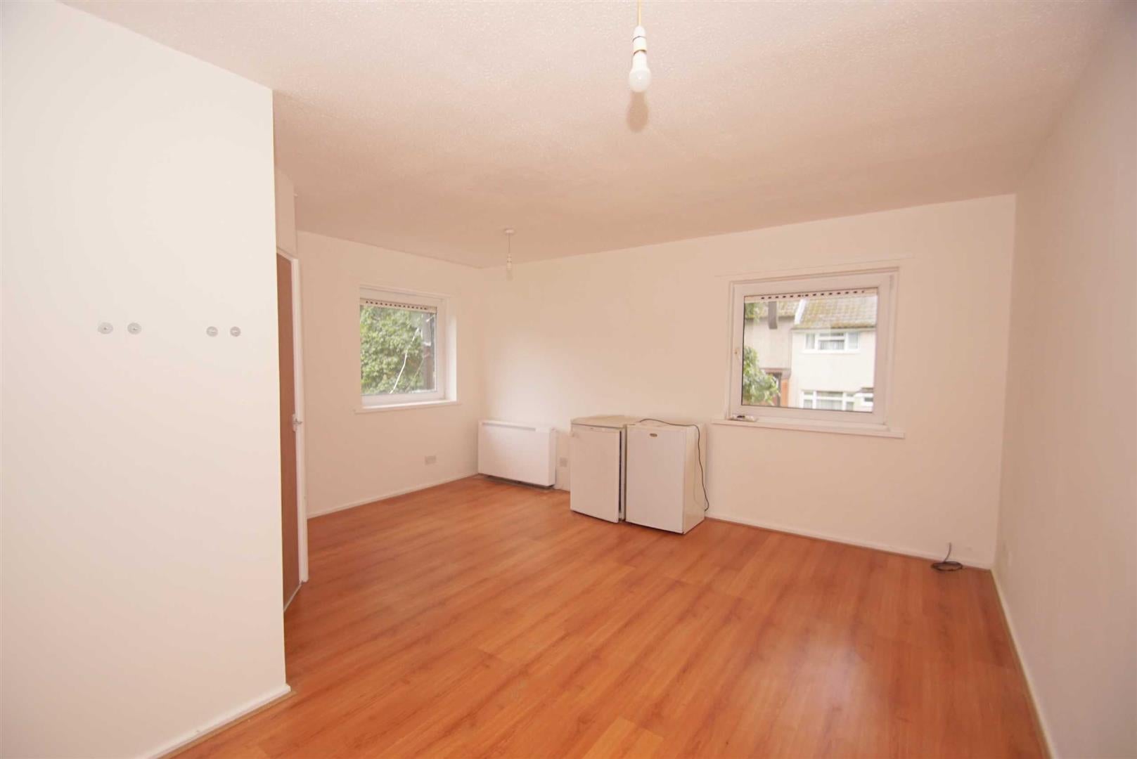 Flat Newhall Green in Leeds