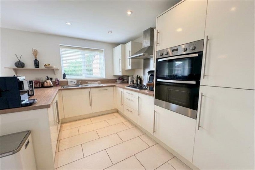 House Eden Grove in Stoke-On-Trent
