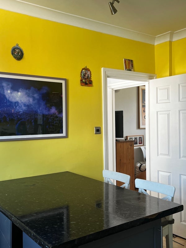Flat Trinity Road in Greater London