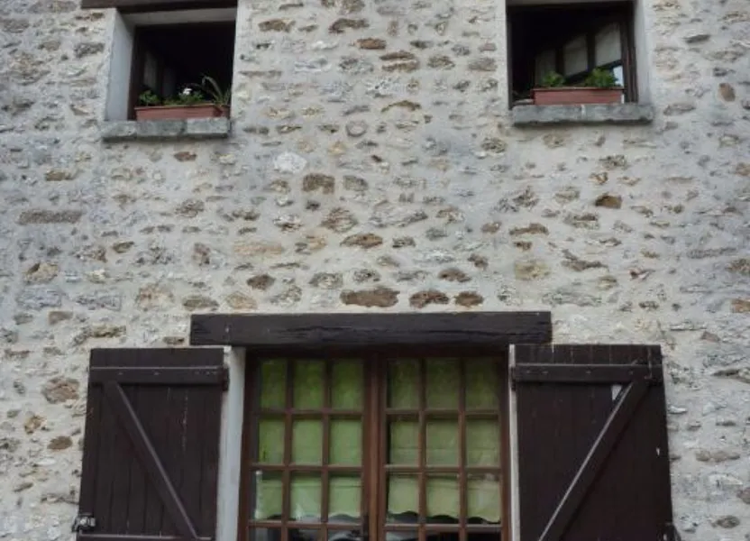 Maison Rue des Granges à Saint-Sauveur-sur-École
