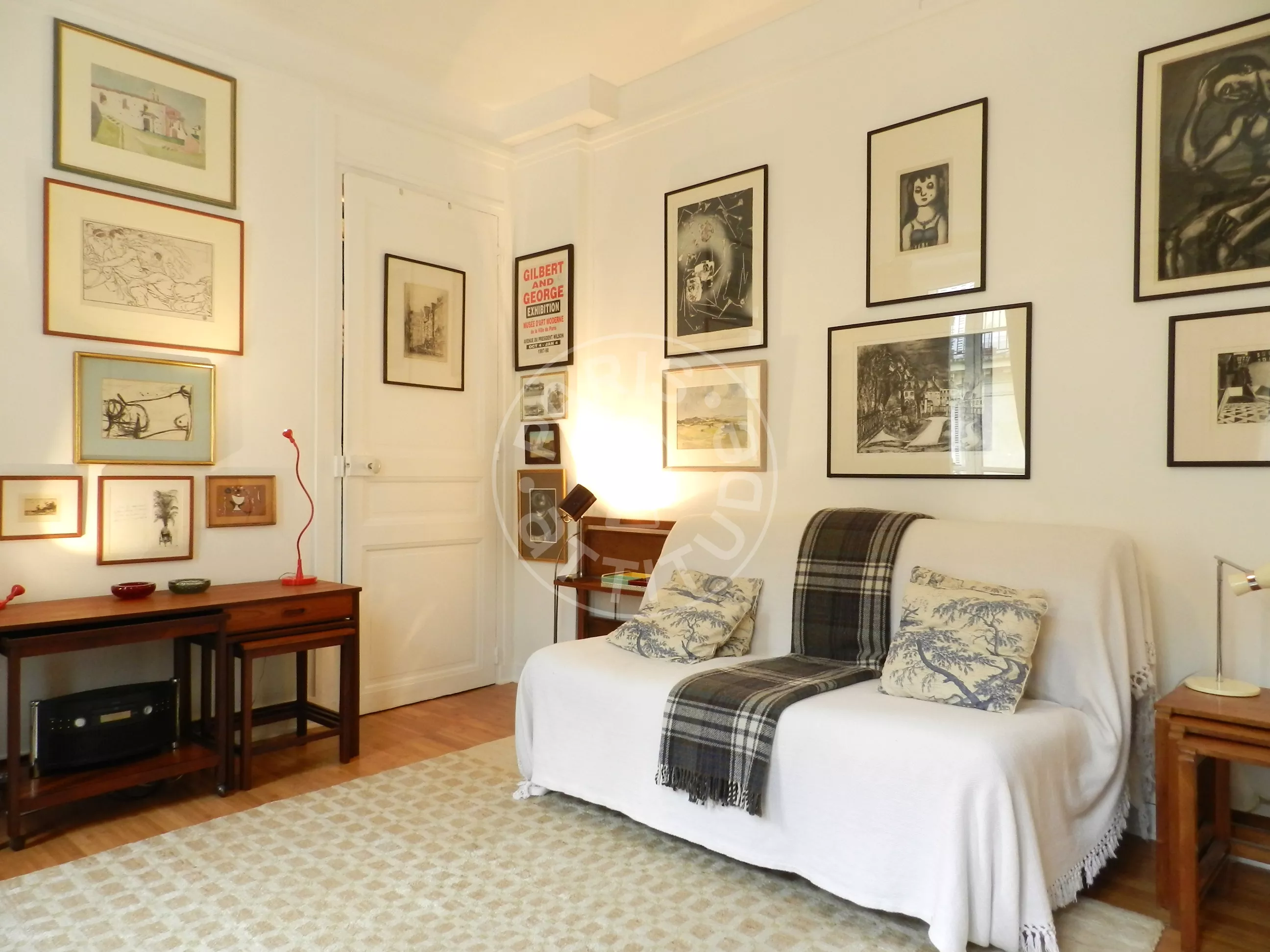 Flat Rue de Dunkerque in Paris