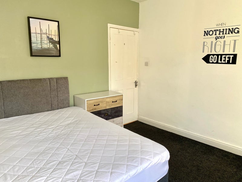 Room Grasmere Street in Leicester