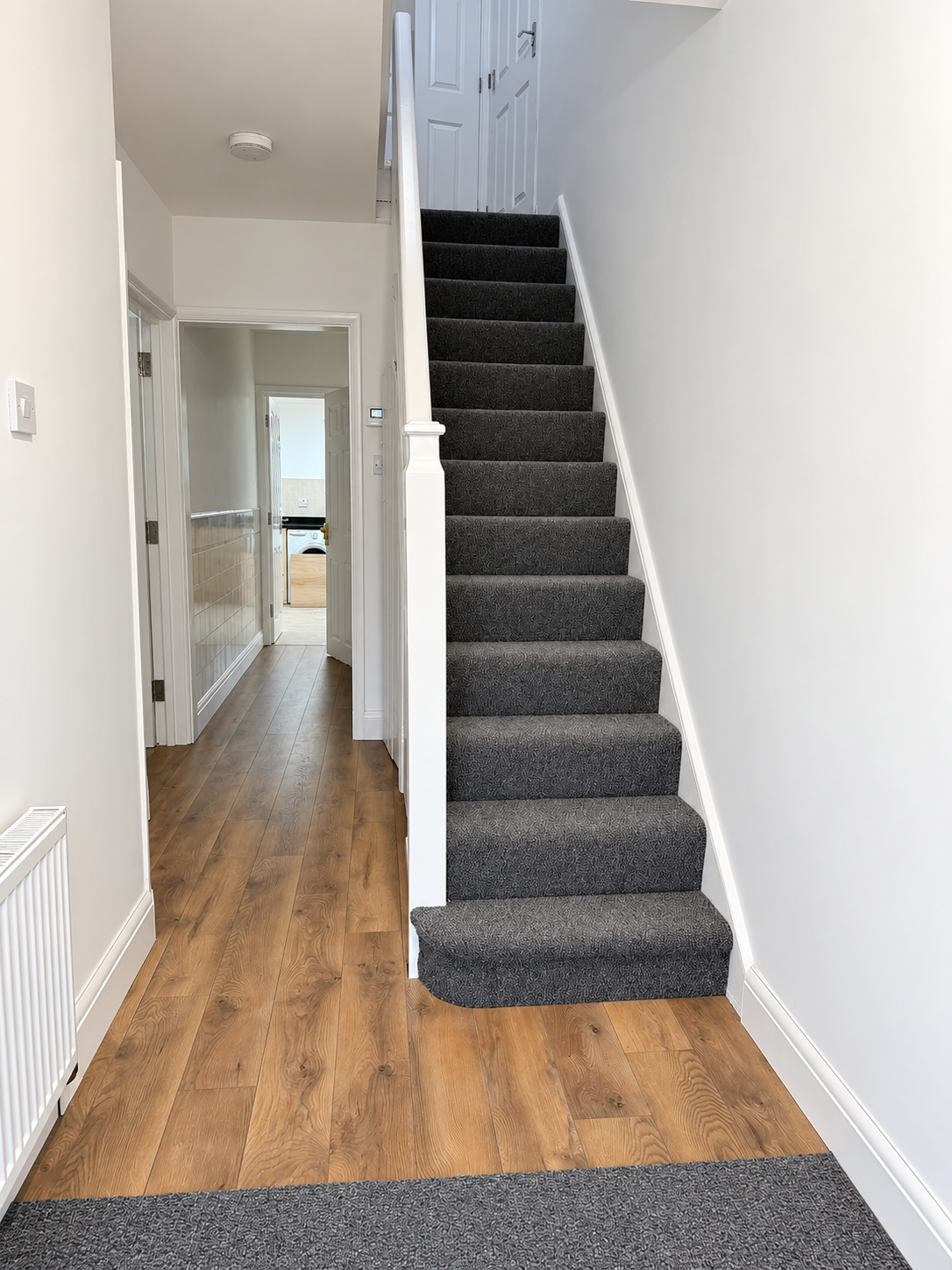 House Chaucer Avenue in Greater London