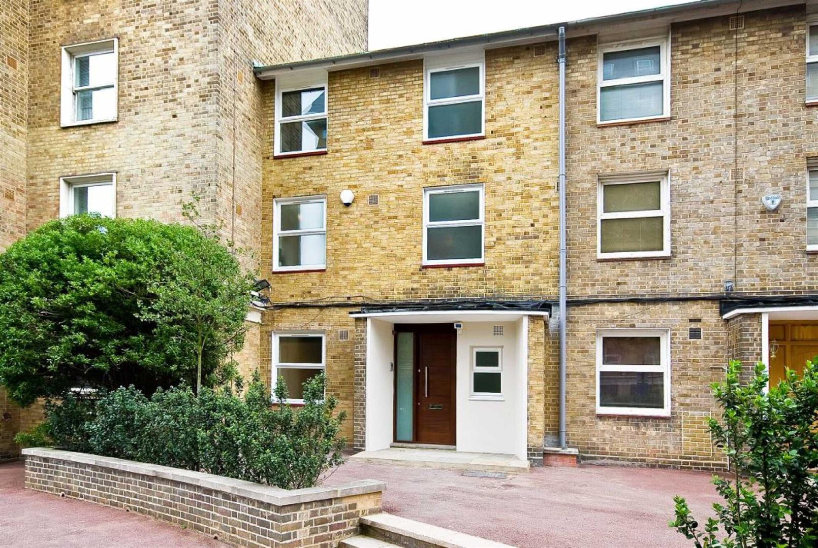 House Finchley Road in Greater London