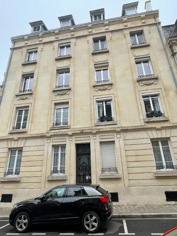 Flat Rue Linguet in Reims
