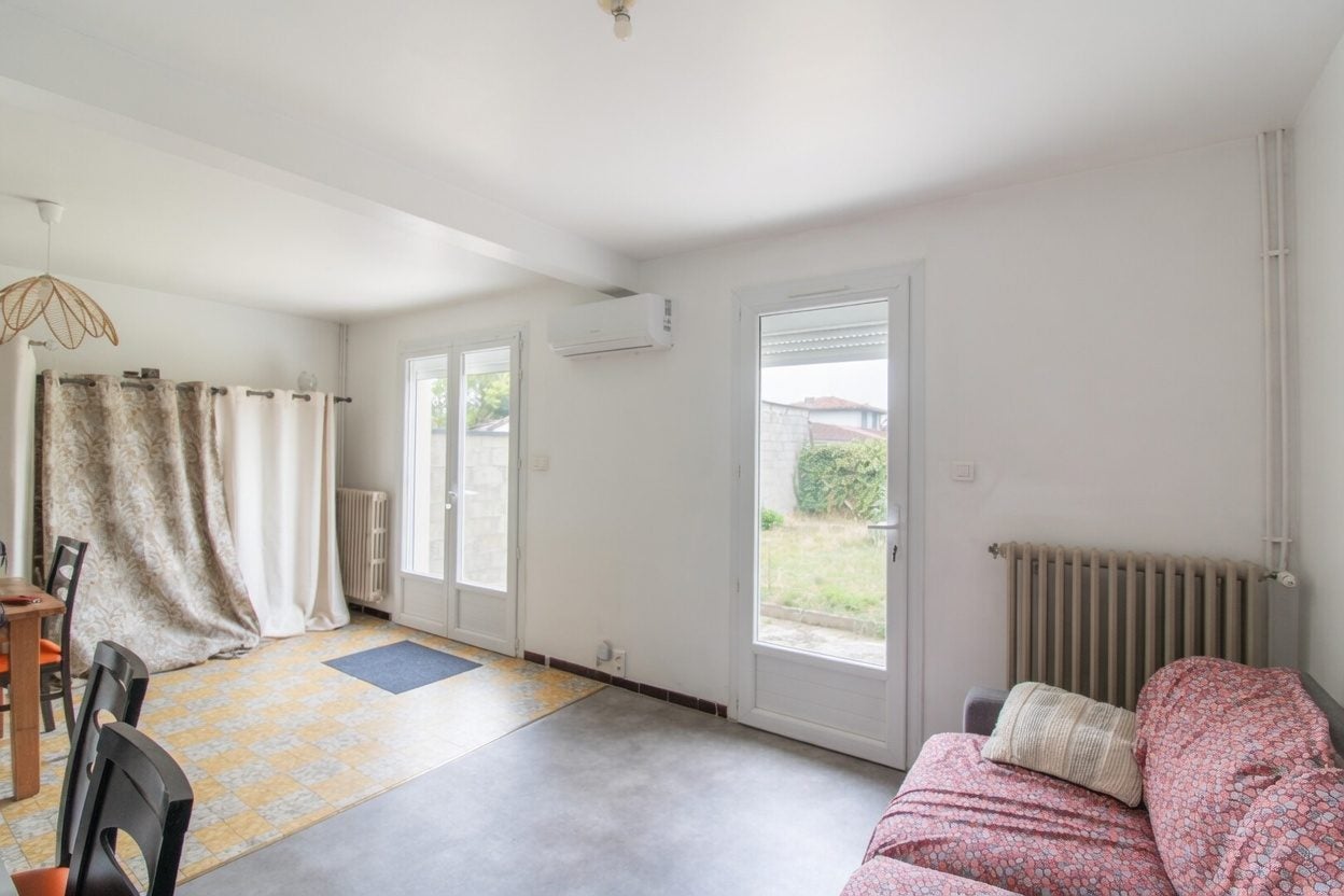 House Rue Edmond Rostand in Montauban