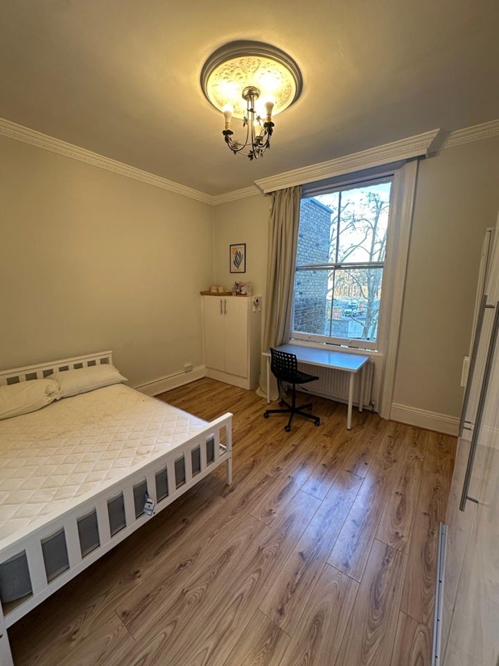Room Lexham Gardens in Greater London
