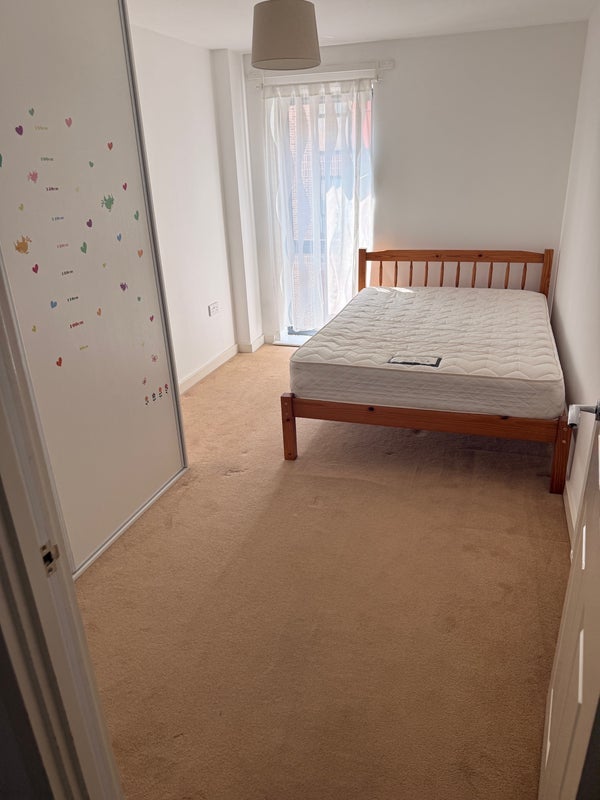 Room Jude Street in Greater London