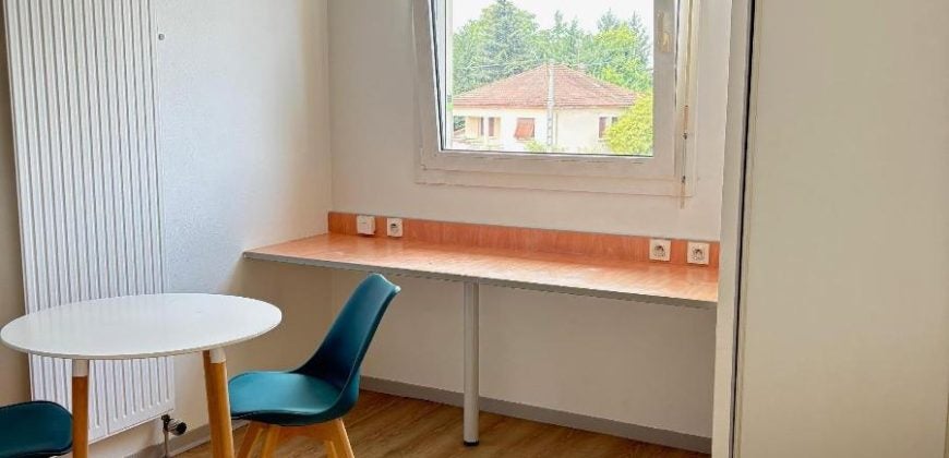 Flat Rue de Montholon in Bourg-en-Bresse