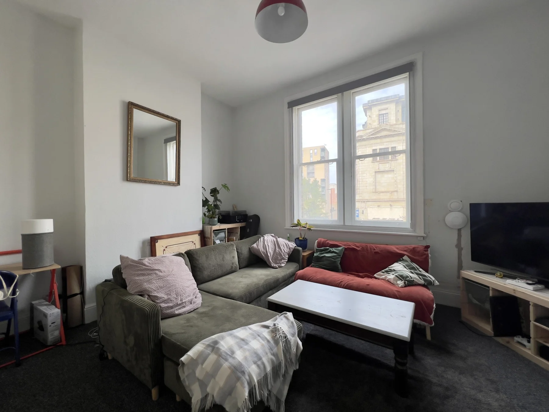 Flat Lewisham Way in Greater London