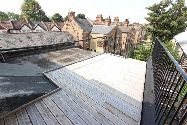 Flat Masons Avenue in Greater London