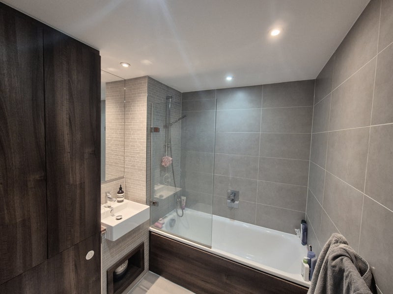 Flat Woodberry Grove in Greater London