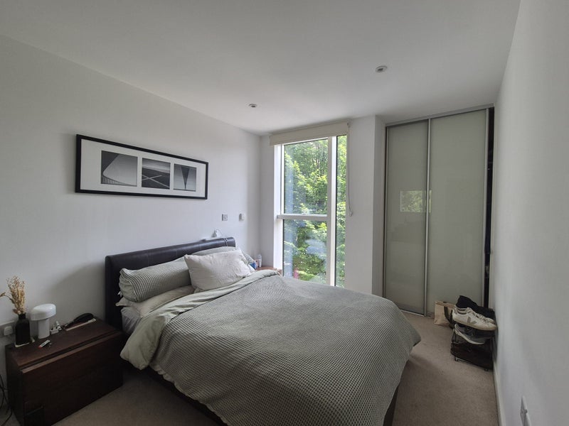 Flat Woodberry Grove in Greater London