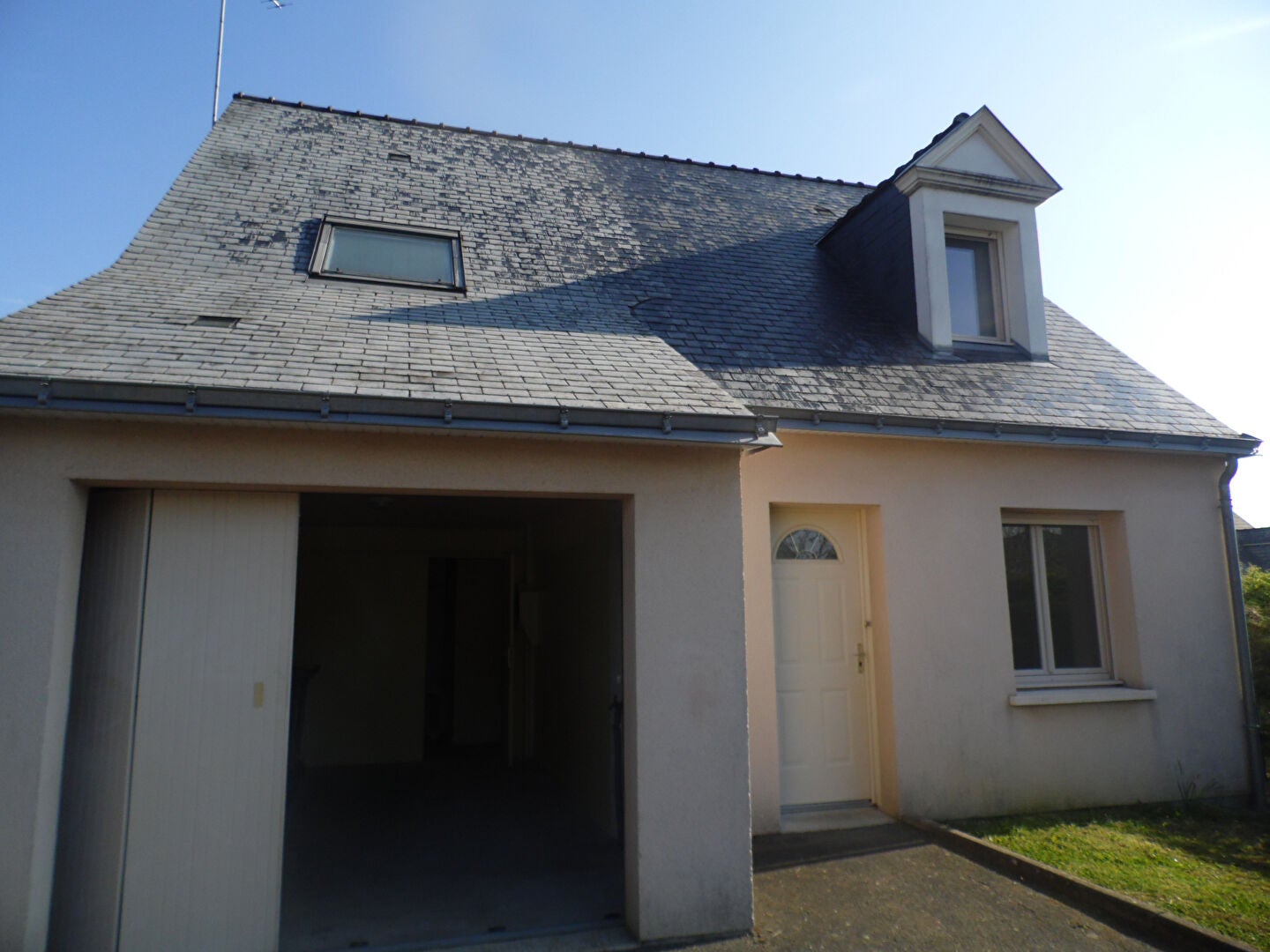 House Rue des Meuniers in Brissac-Loire-Aubance