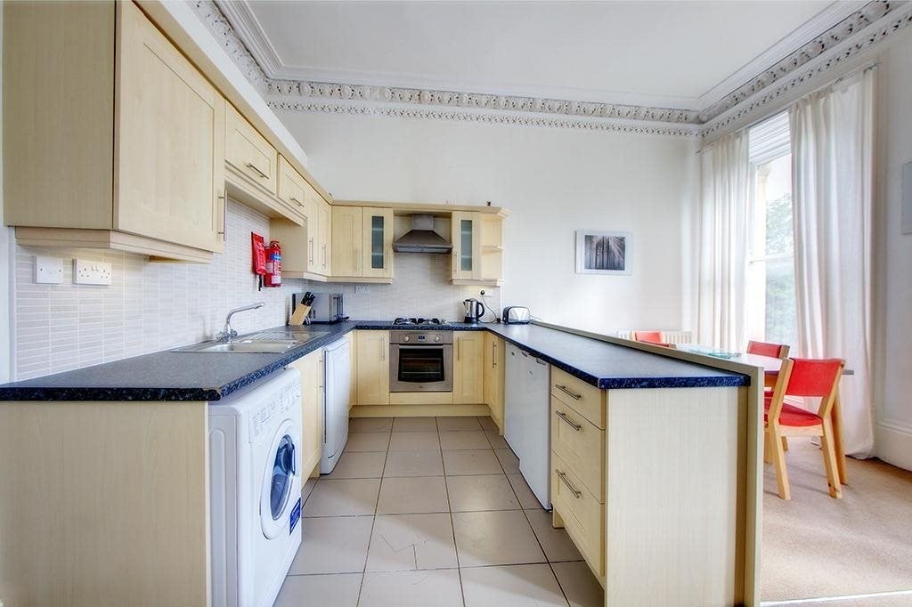Flat Eslington Terrace in Newcastle upon Tyne