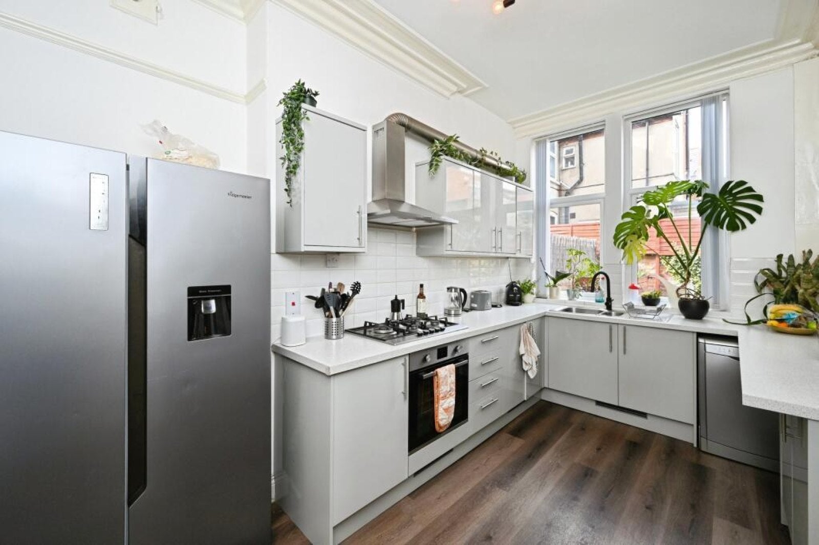 Flat Wiverton Road in Nottingham