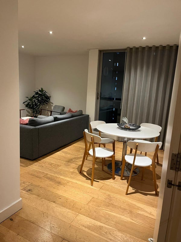 Flat Dereham Place in Greater London