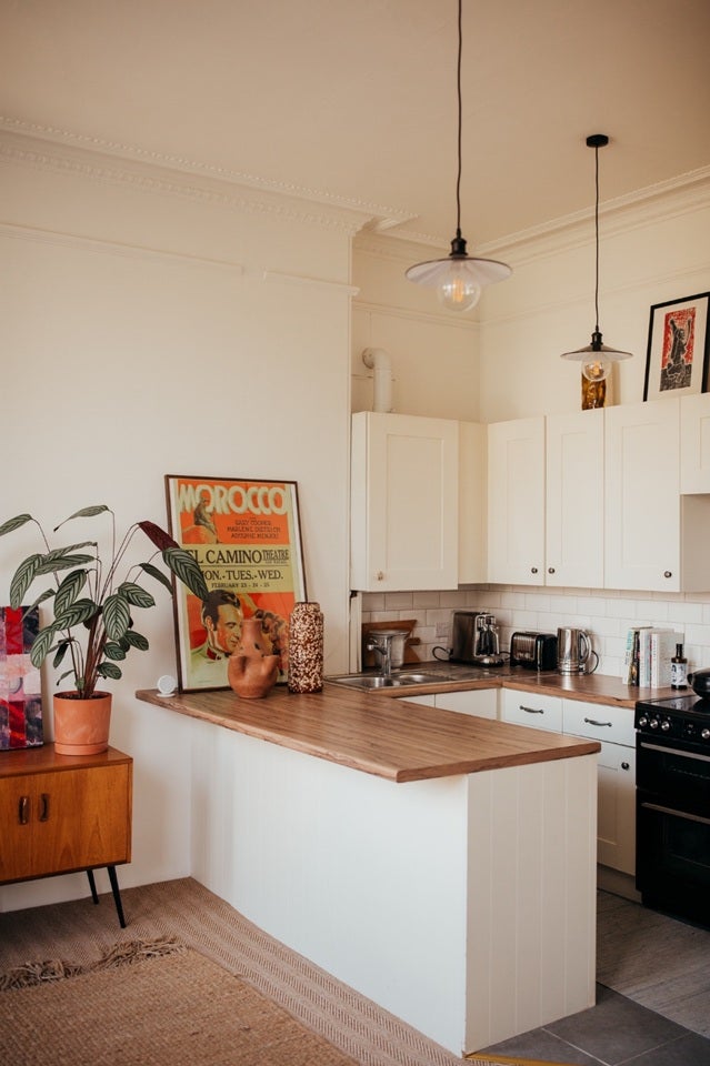 Flat Lansdowne Road in Tunbridge Wells