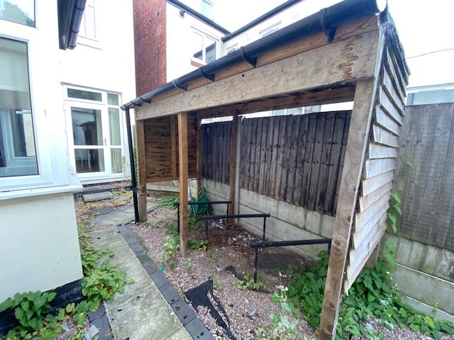 Room Hallewell Road in Birmingham