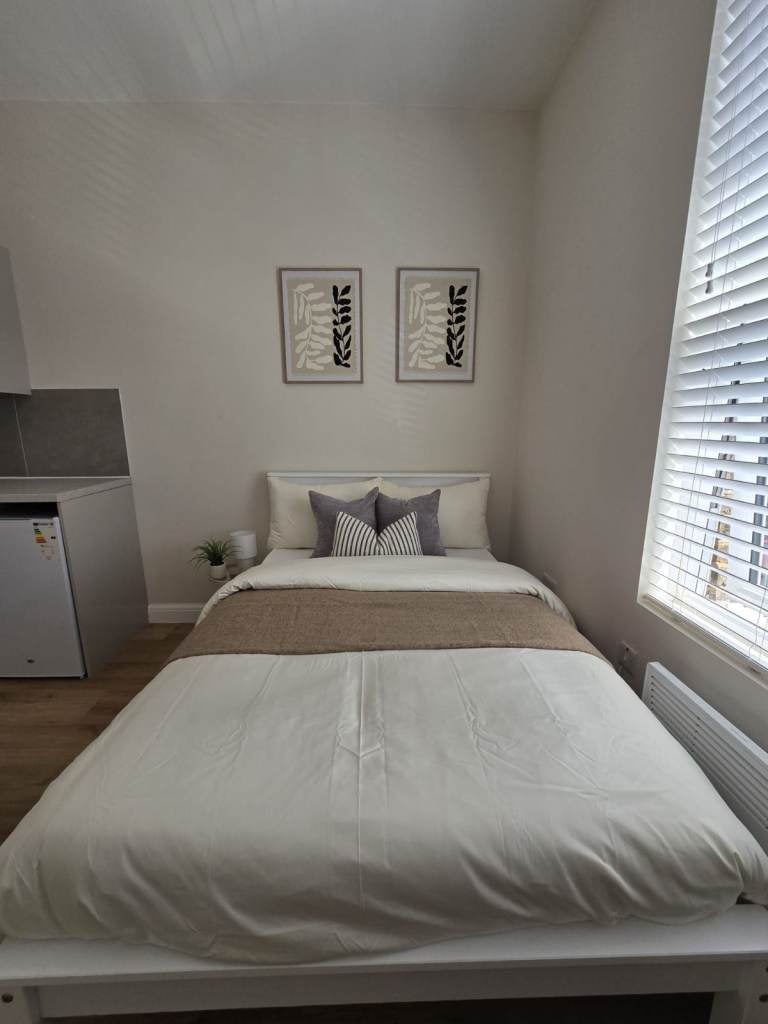 Flat Marlborough Road in Greater London