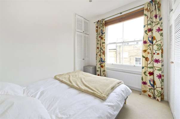 Flat Moorhouse Road in City of Westminster