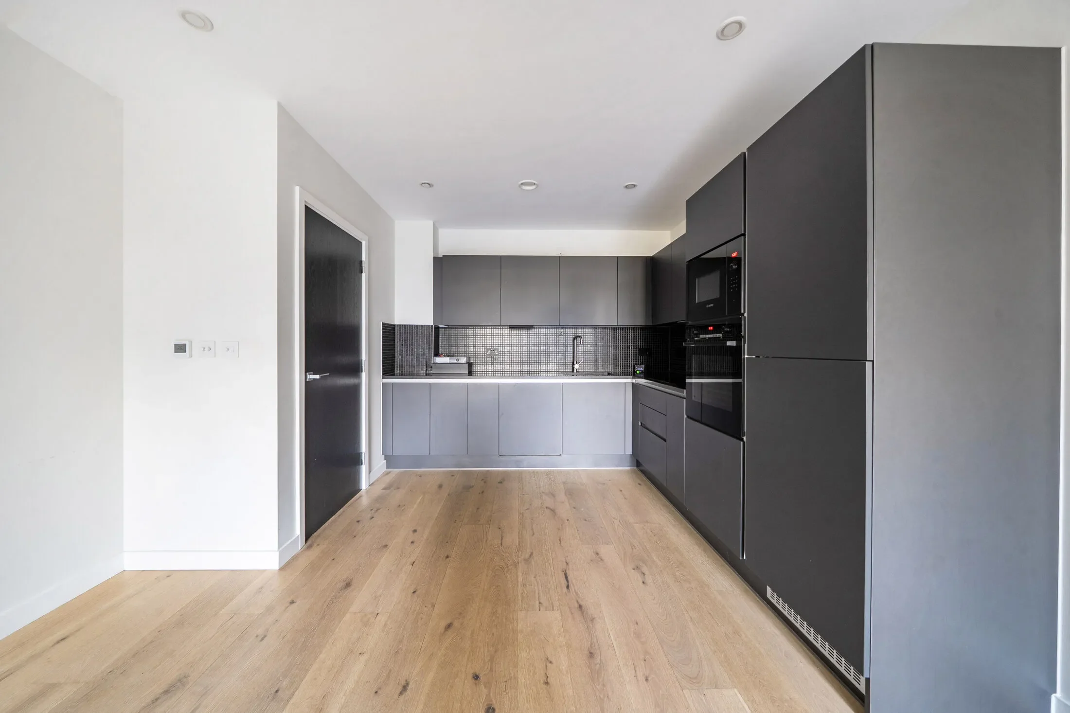Flat Emerald Square in London