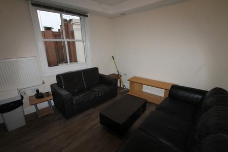 Room Spencer Street in Royal Leamington Spa