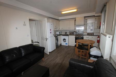 Room Spencer Street in Royal Leamington Spa