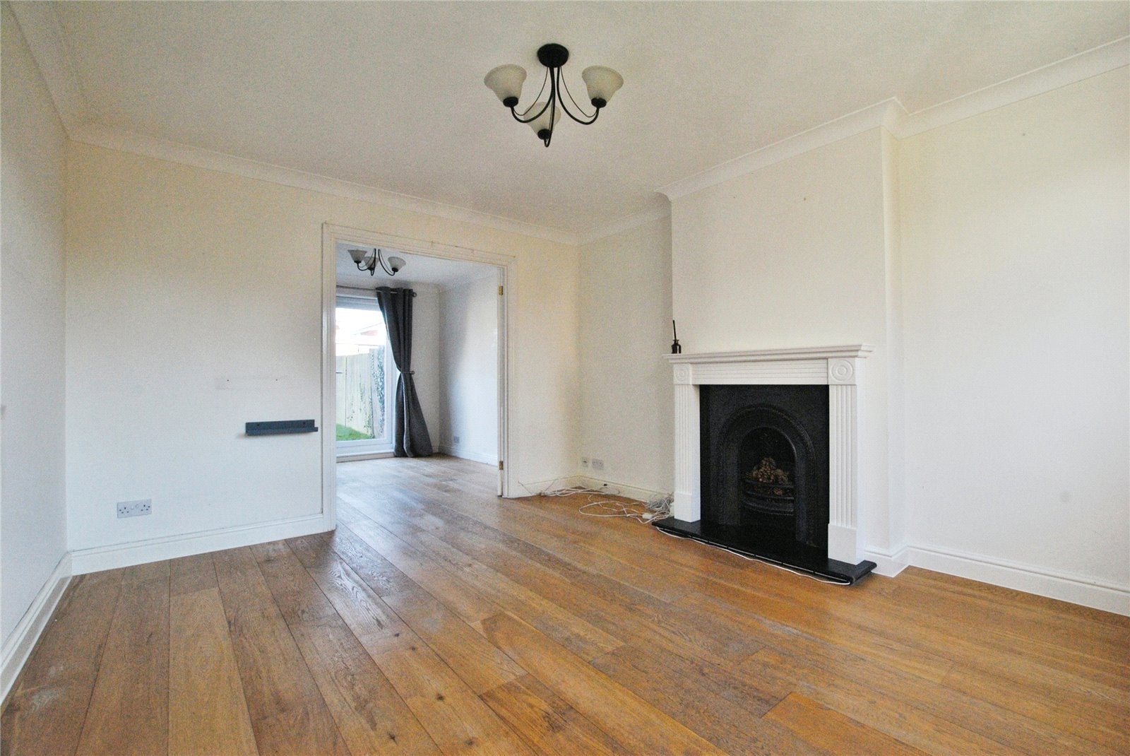 House Downsway in Chelmsford