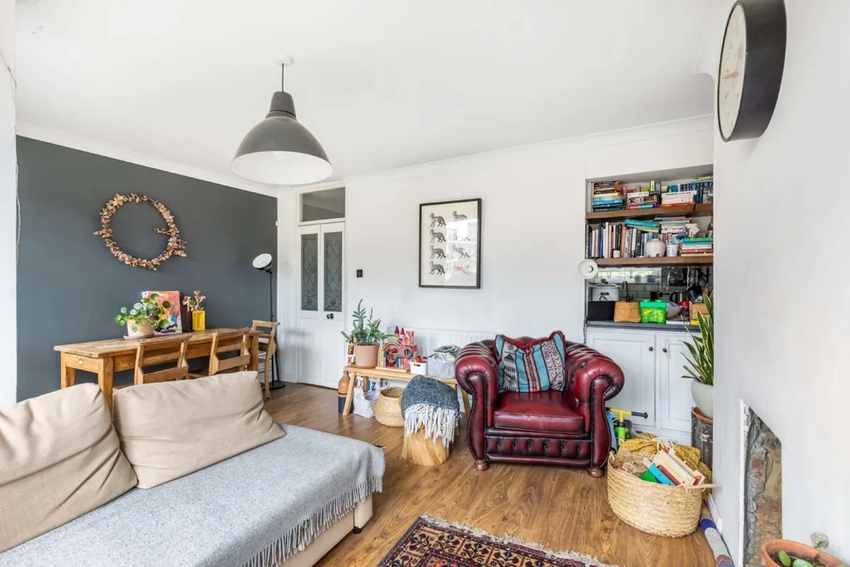 Flat Franciscan Road in Greater London