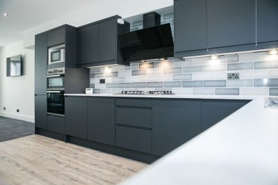 Room Headingley Avenue in Leeds
