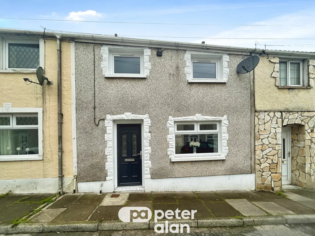 House Park Street in Maesteg
