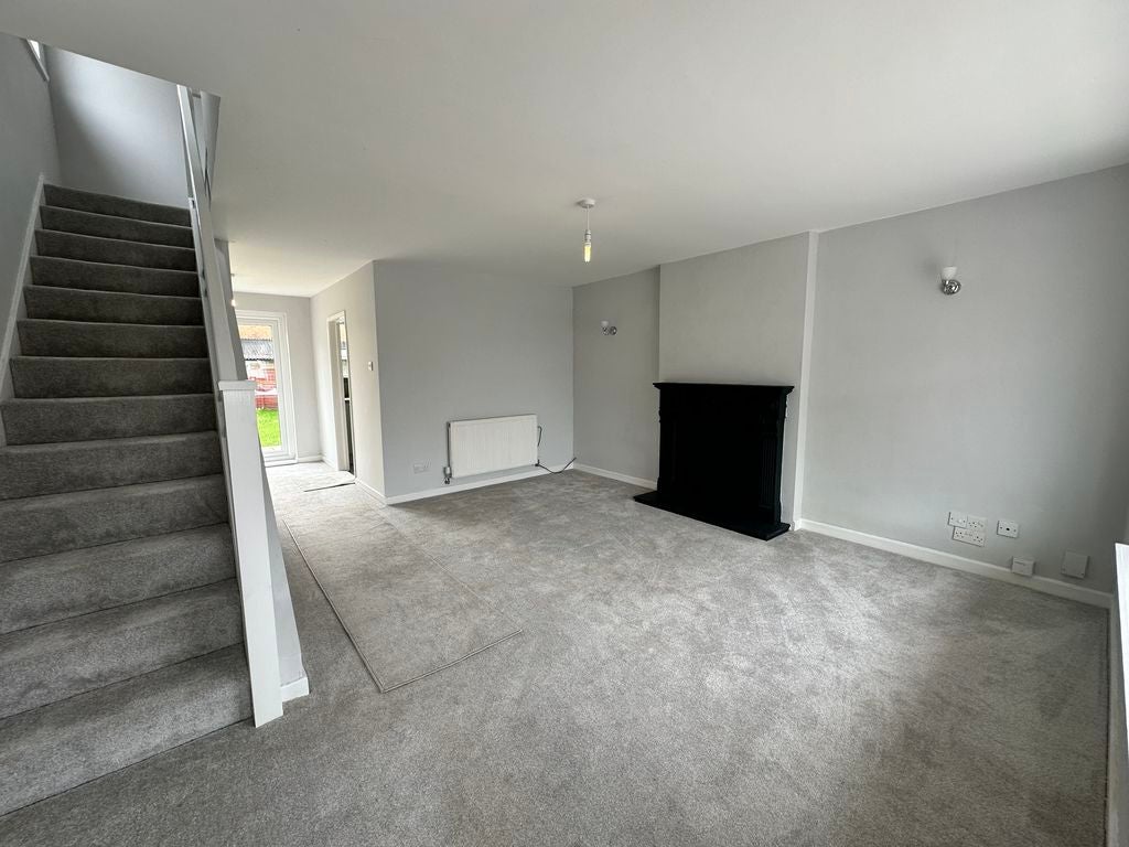 House Foxdale Close in Southport