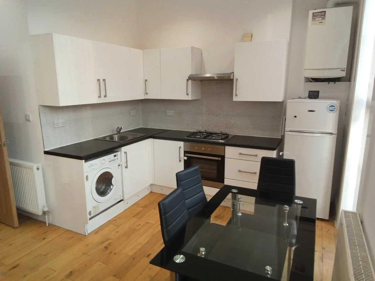 Flat Brickfield Close in Greater London