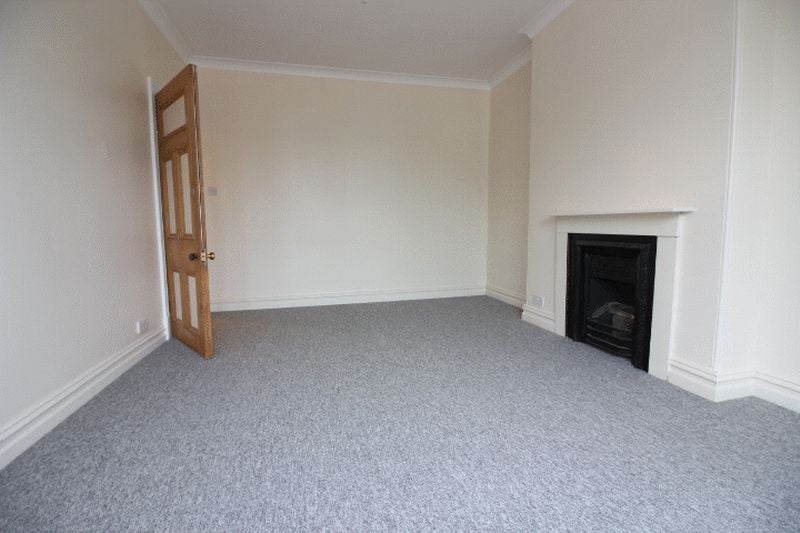 Flat Fletton Avenue in Peterborough