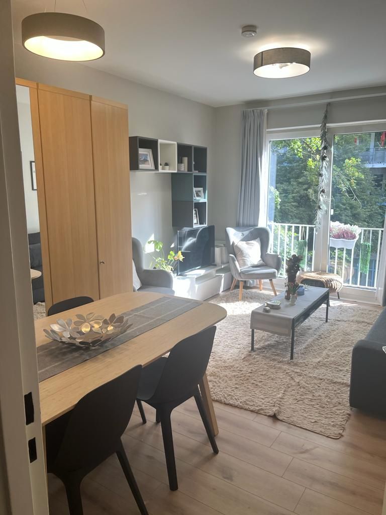 Wohnung Genthiner Straße in Berlin